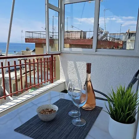 Perla Sea View *